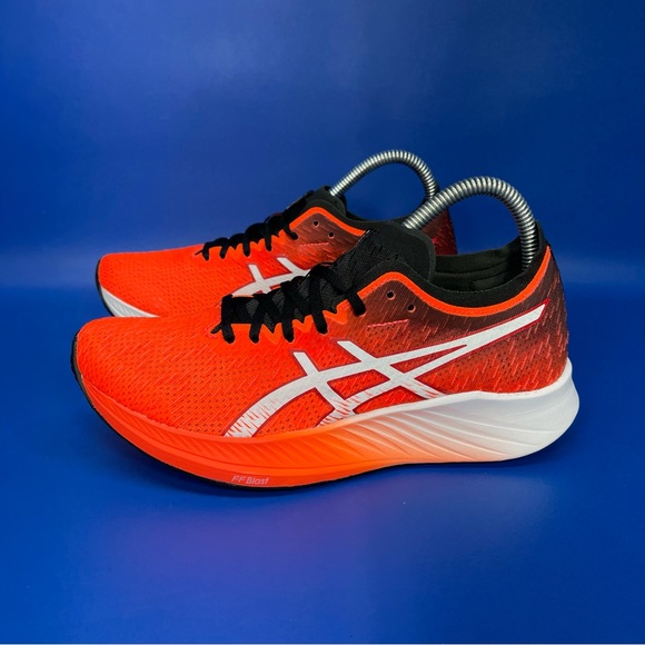 NEW Asics Magic Speed Athletic Running Shoes Sunrise Red White - Picture 4 of 9